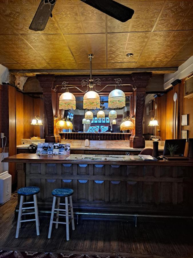 Van Gilder Hotel Seward Extérieur photo