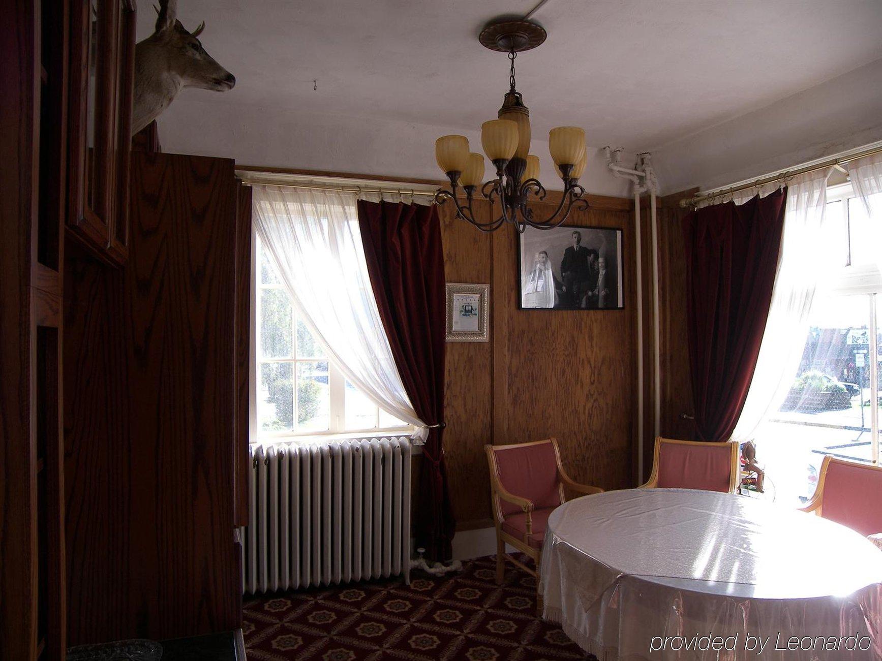 Van Gilder Hotel Seward Extérieur photo